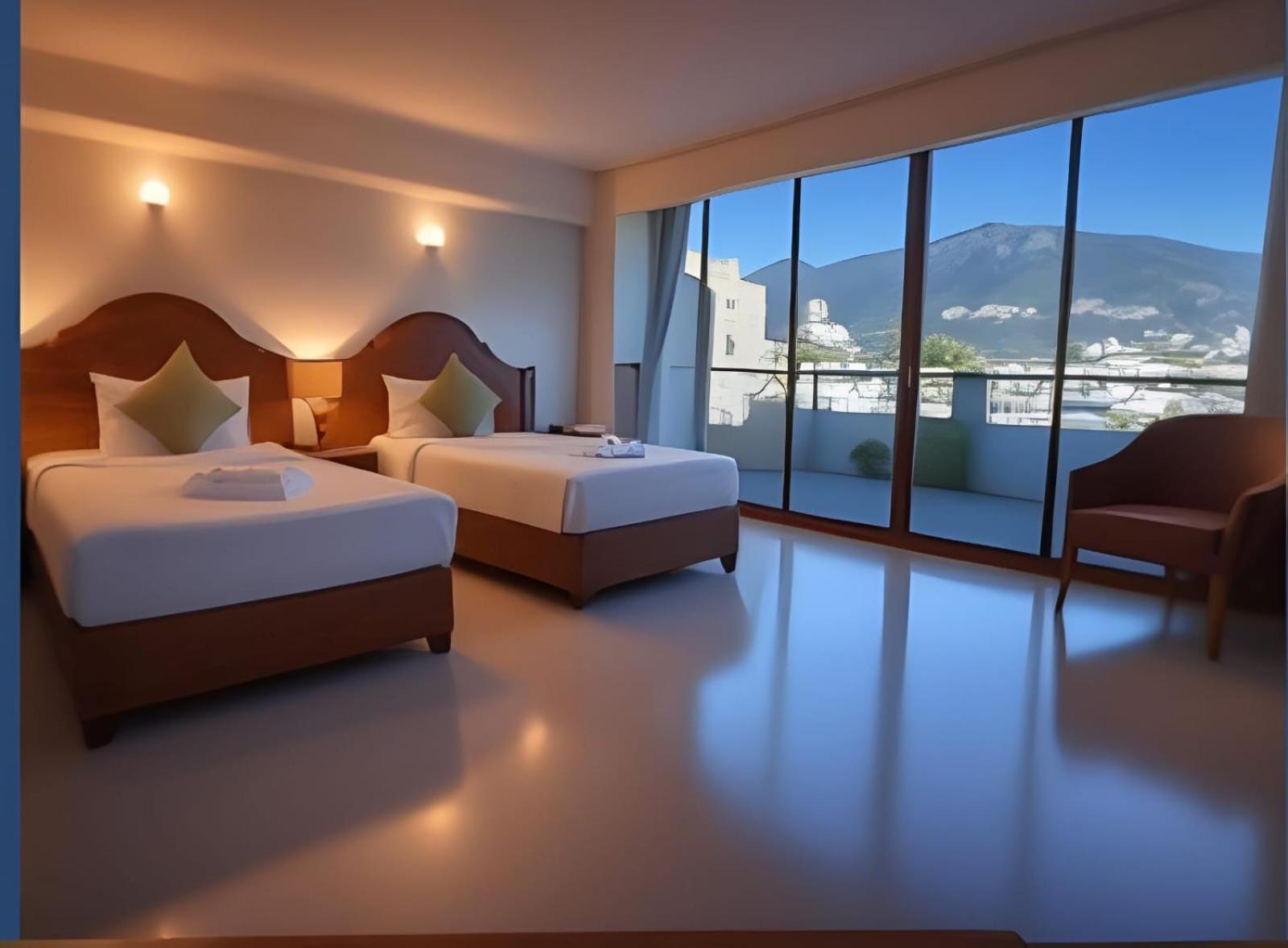 Hack Patong Beach Hotel Dış mekan fotoğraf